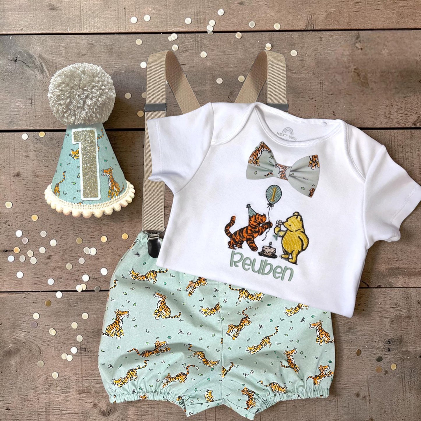 Classic Pooh Bear Tigger Outfit | First Birthday Cake Smash Set Personalised Baby Keepsake