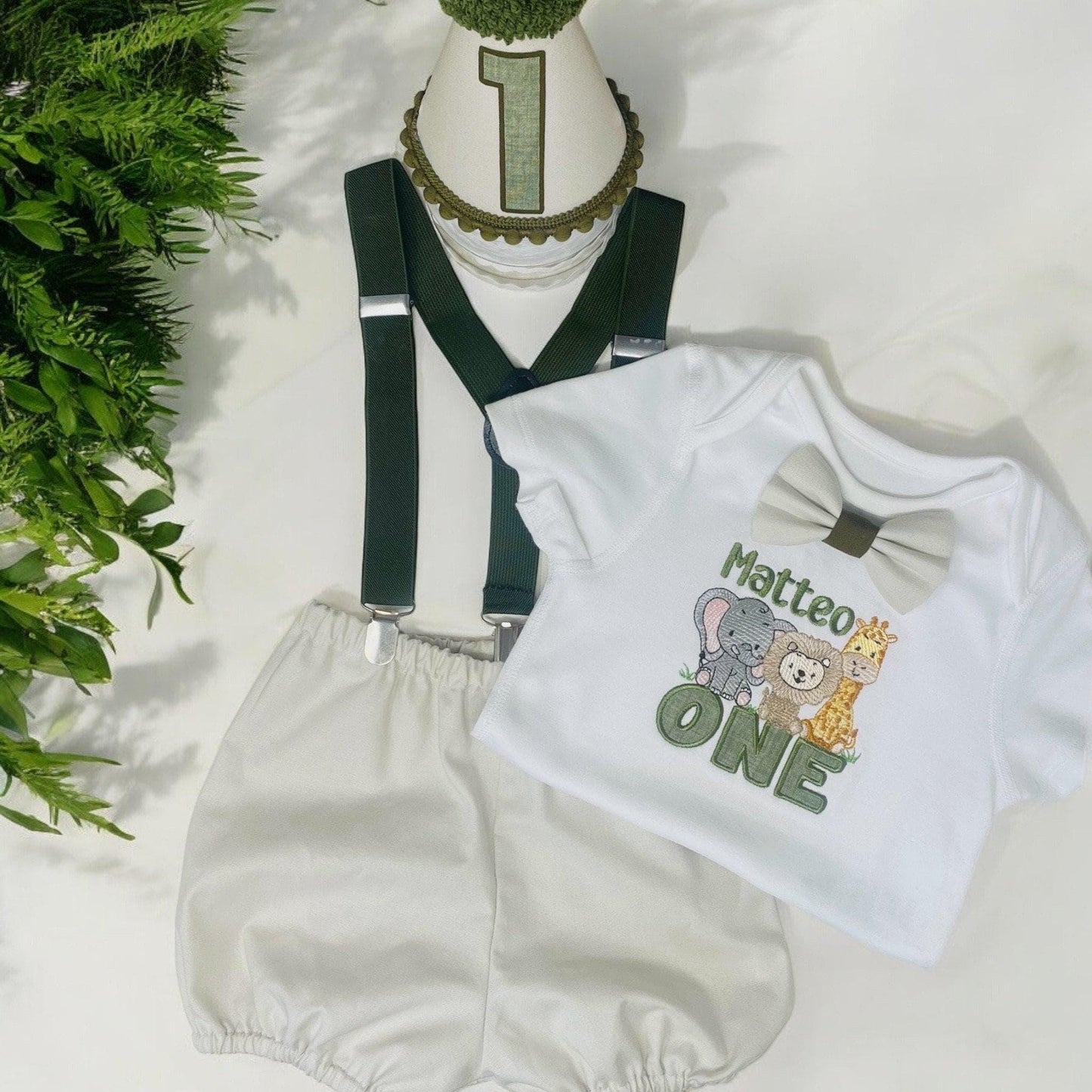Personalised Safari Birthday Outfit – Neutral Bloomers Cake Smash Set