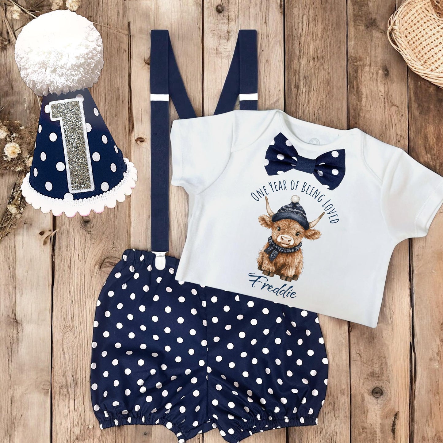 Personalised Highland Cow Baby Birthday Outfit Set with Hat
